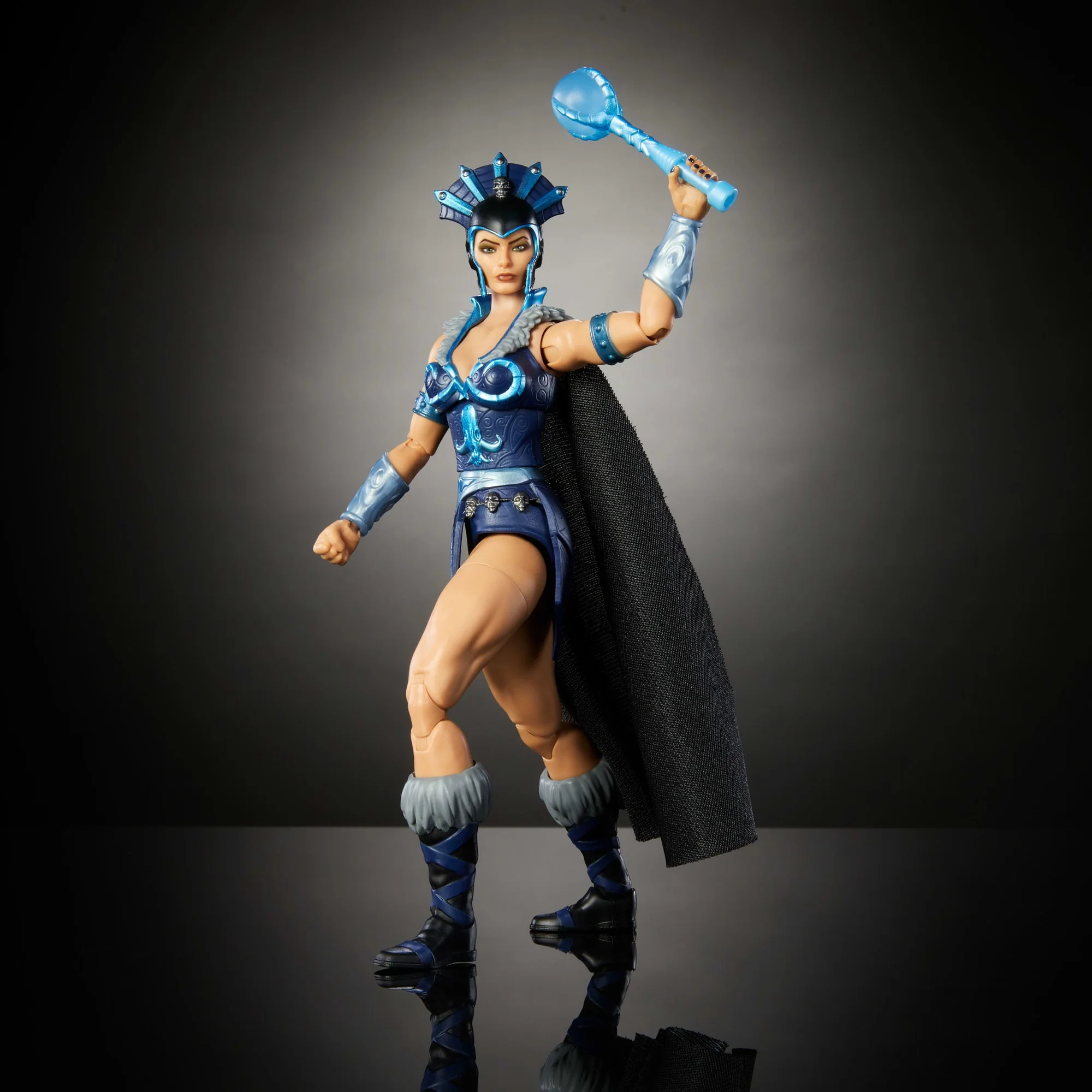 Masters Of The Universe Masterverse New Eternia Evil-Lyn Action Figure, MOTU Toy, 30 Articulations - Image 4