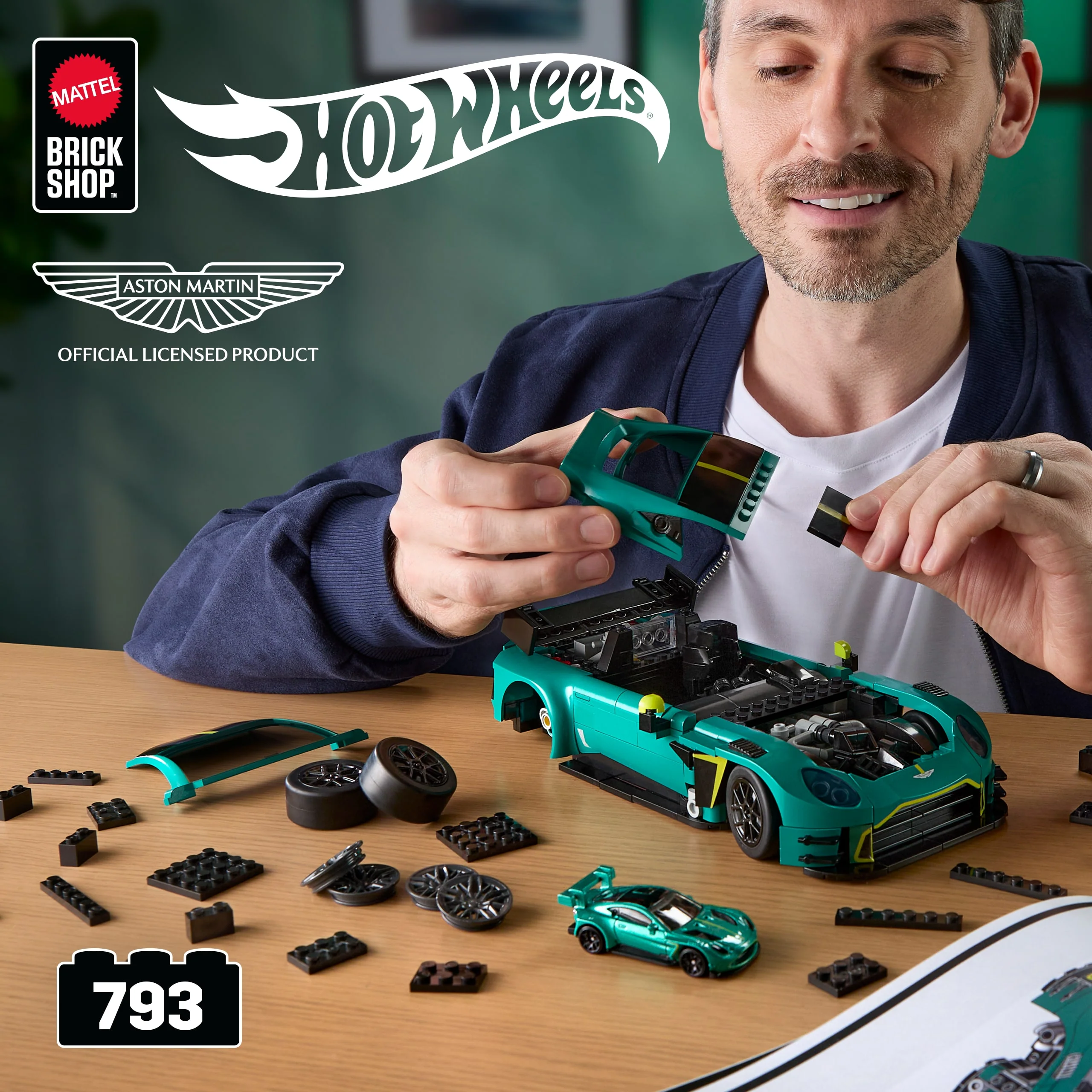 Mattel Brick Shop Hot Wheels ’24 Aston Martin Vantage Gt3 Building Toy Kit (793 Pieces), For Collectors  - Image 2