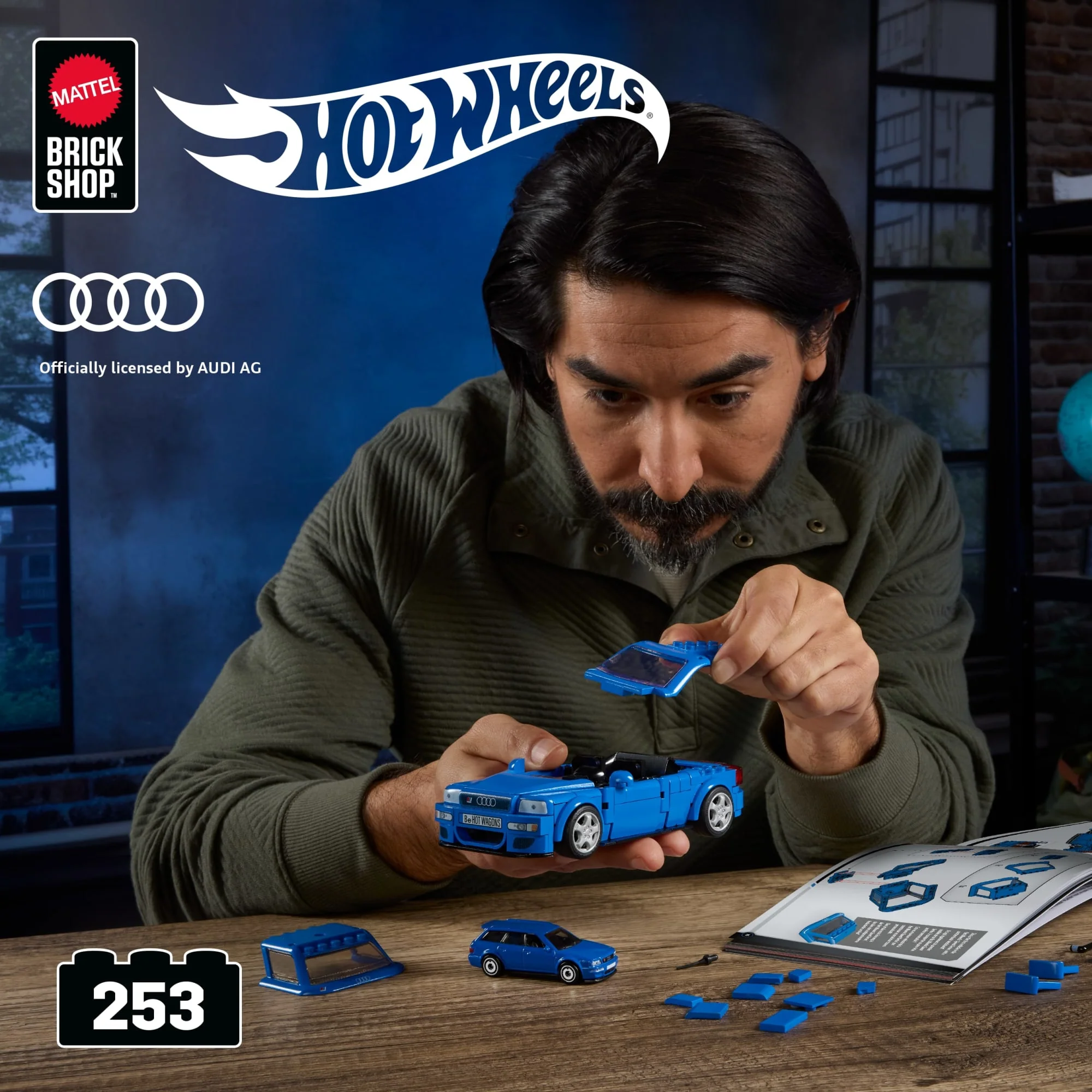 Mattel Brick Shop Hot Wheels Audi Avant RS2 Building Toy Kit (253 Pieces), For Collectors - Image 2