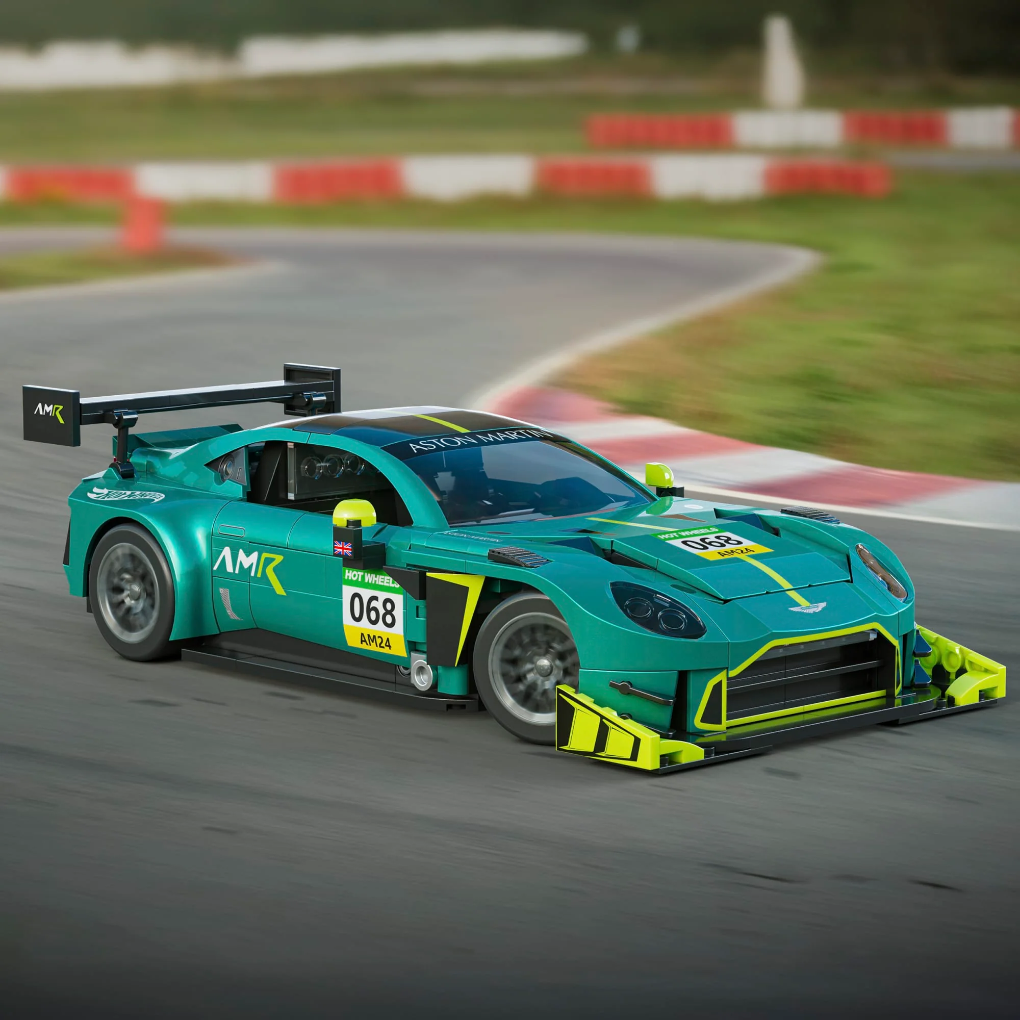 Mattel Brick Shop Hot Wheels-Coffret de Construction Aston Martin Vantage Gt3 - Image 4