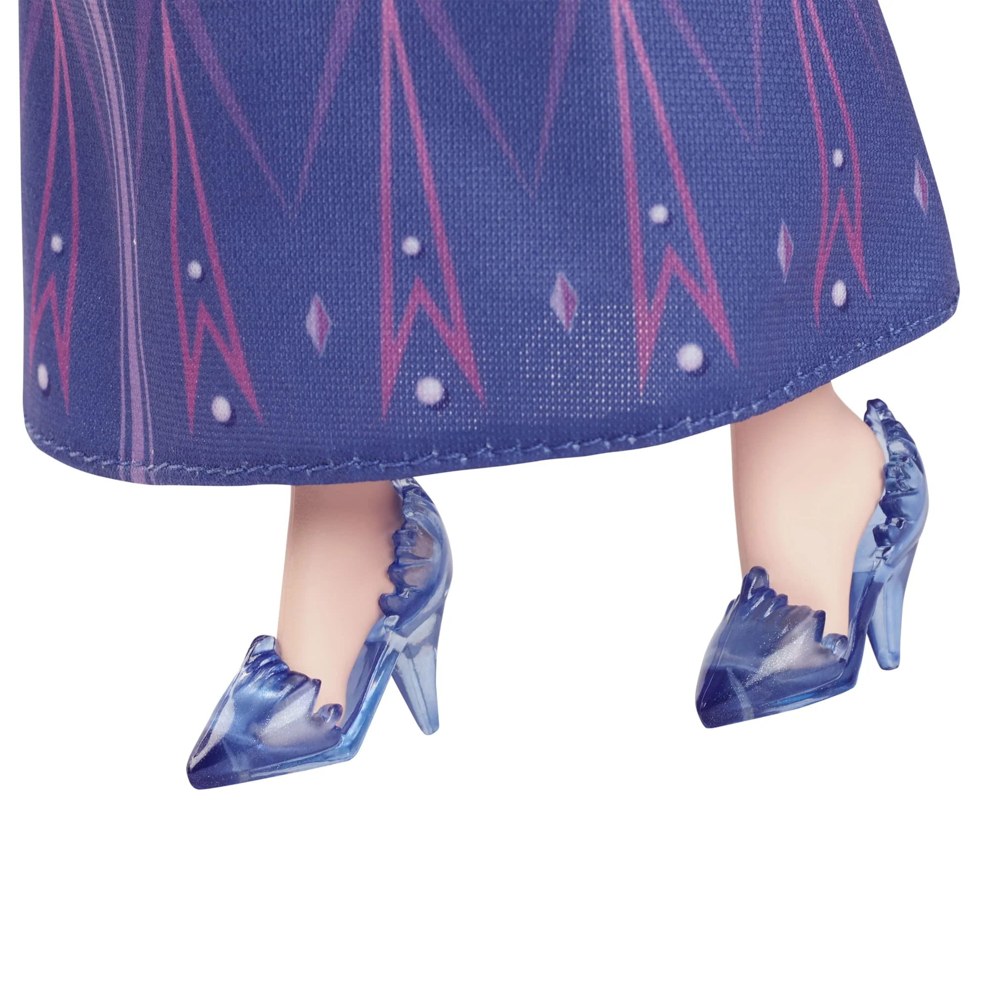 Disney Frozen Celebration Elsa Fashion Doll, Inspired By The Frozen: Winter Festival Series - Image 5