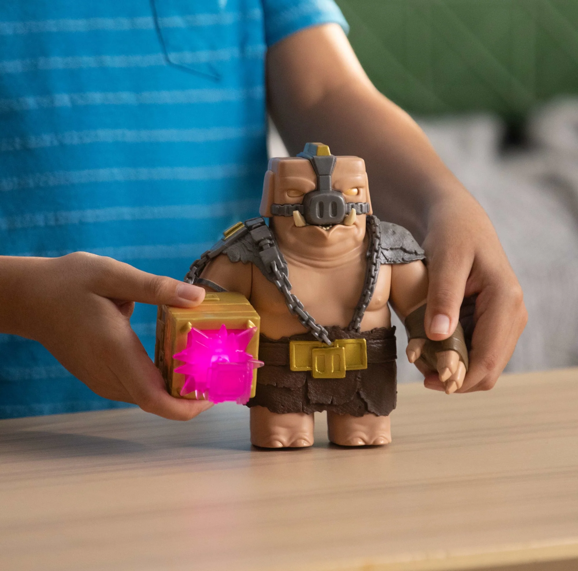 Minecraft Battle Mode Great Hog Large Action Figure, Lights & Sounds, Inspired By A Minecraft Movie - Image 6