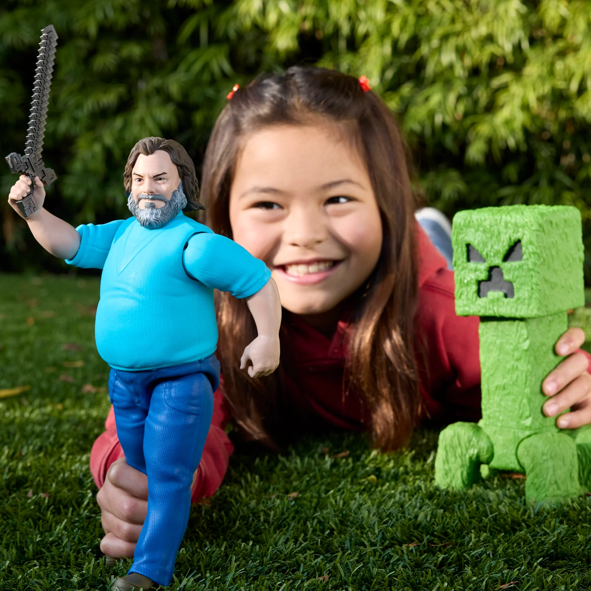 Minecraft Creeper Large-Scale Action Figure, 12-inch Character Collectible inspired By The Movie - Image 2