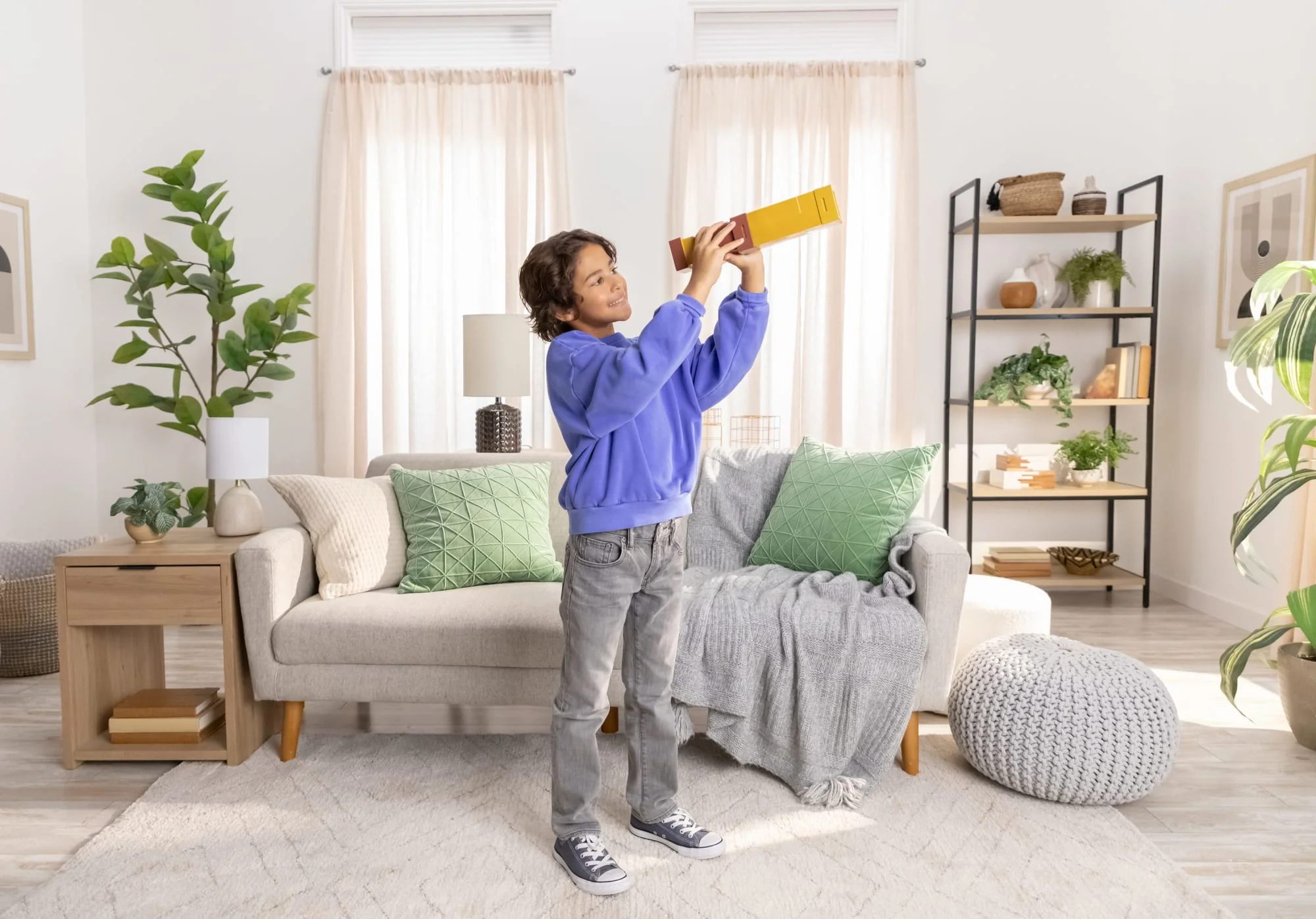 Minecraft Pixel Spyglass Toy With Pixelating View Lens, Kid-Size Accessory For Role-Play & Costumes - Image 2