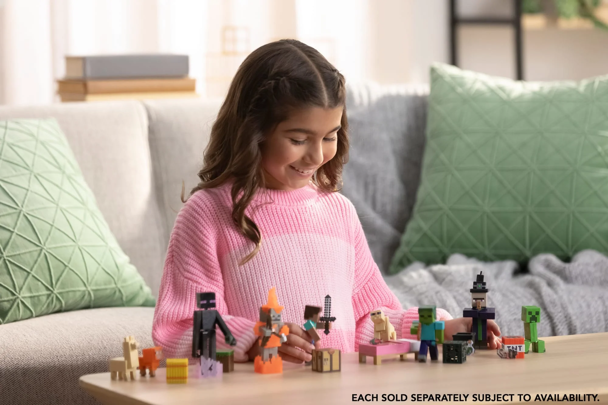 Minecraft Action Figures & Accessories Collection, 3.25-inch Scale & Pixelated Design (Characters May Vary) - Image 2