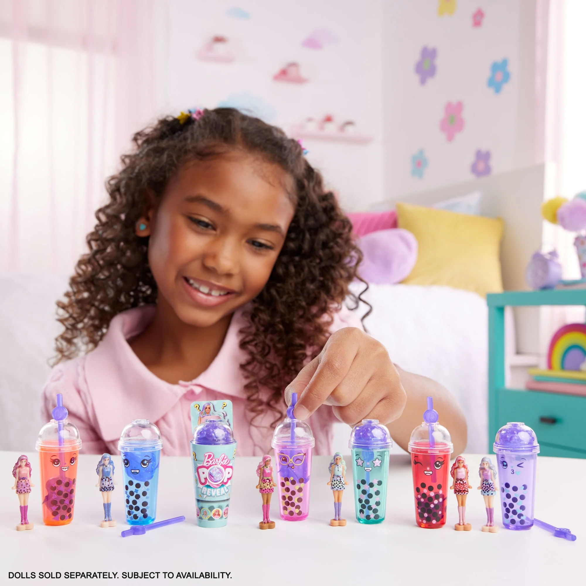 Barbie Mini Barbie Land 5-Pack Pop Reveal Dolls, 1.5-inch Mini Doll With Surprise Reveal & Sensory Play Piece - Image 2
