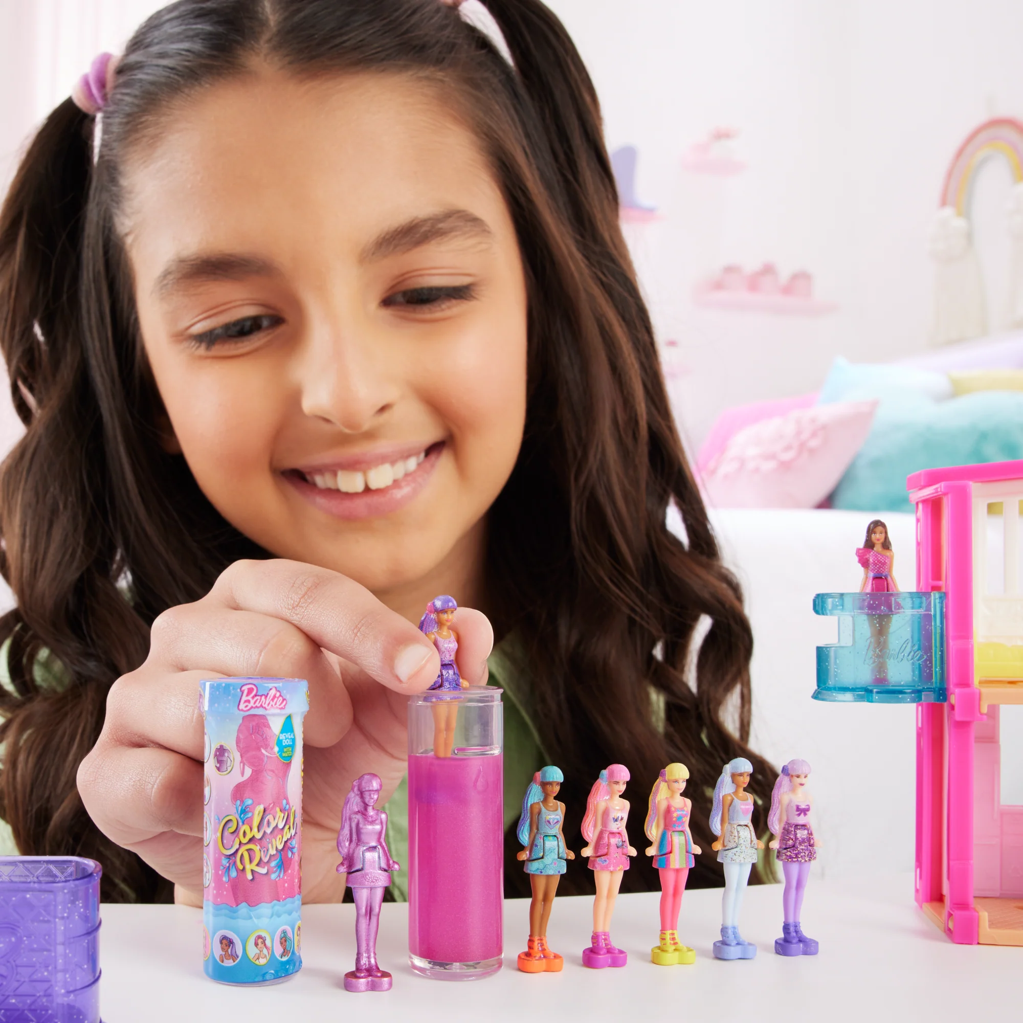Barbie Mini Barbieland Color Reveal Dolls, 1.5-inch Doll With Surprise Water Reveal - Image 2