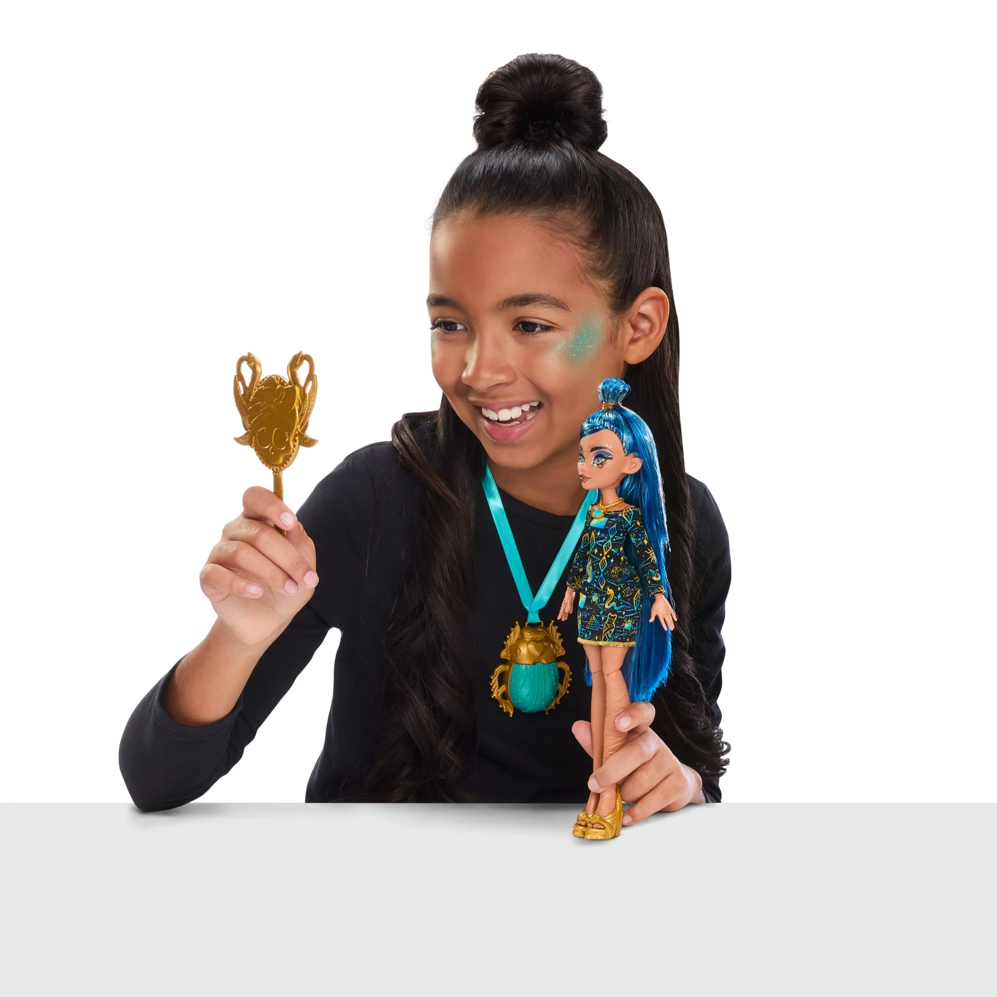 Monster High Trousse Glamour Doré de Cleo de Nile - Image 2