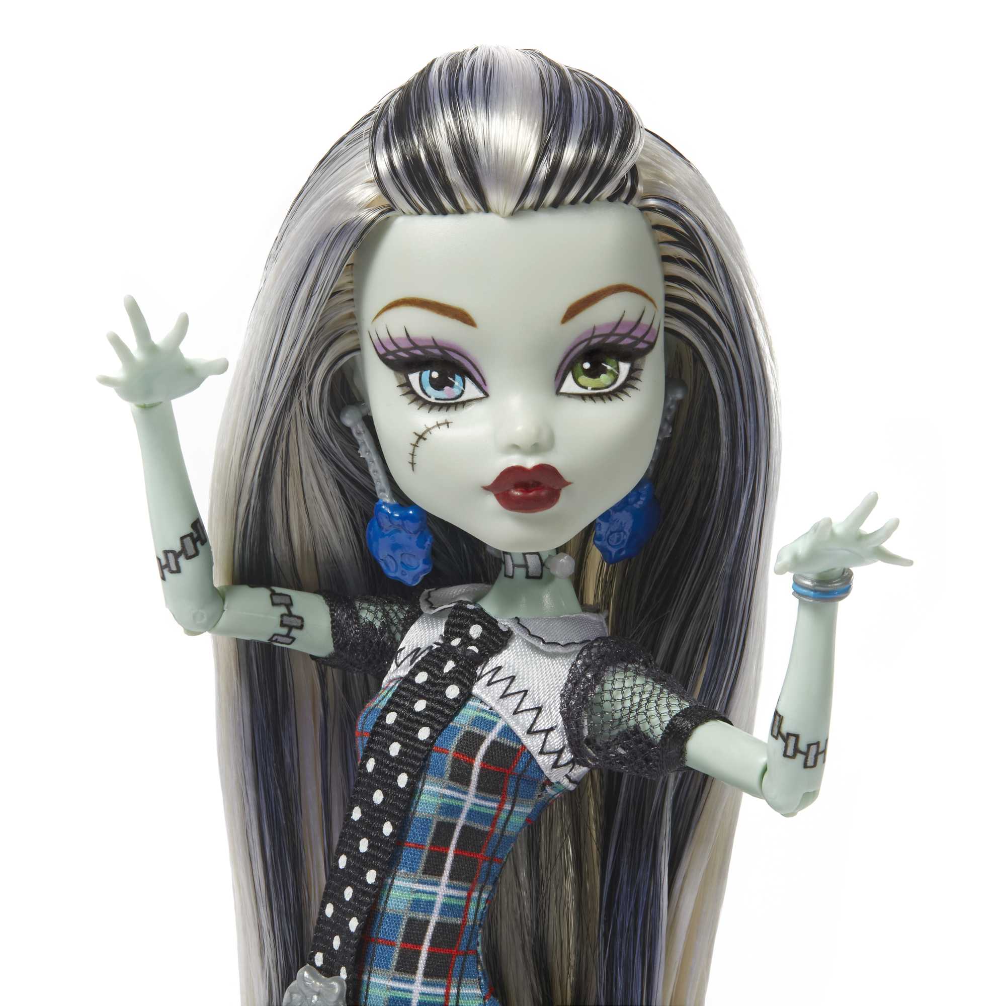 Monster High Frankie Stein Reproduction Doll With Doll Stand & Accessories - Image 3