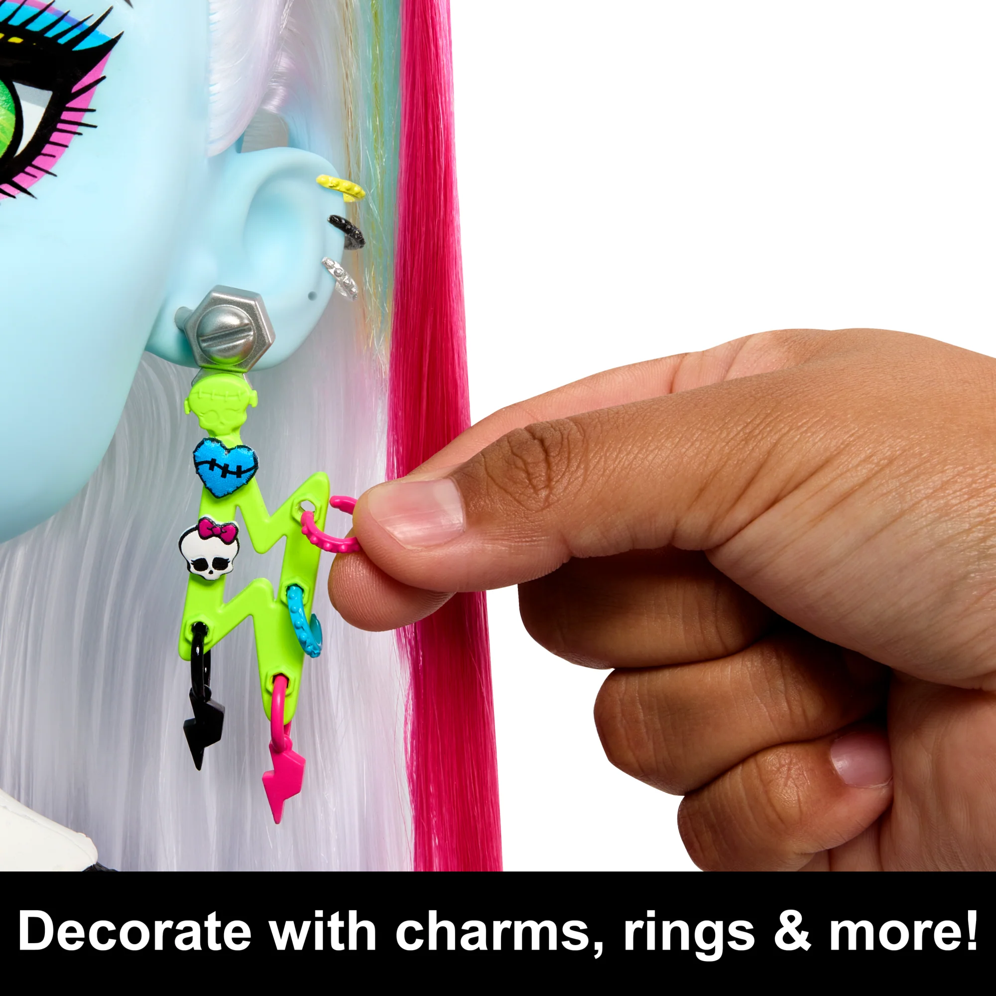 Monster High Frankie Stein Styling Head With 65+ Nail, Hair And Face Accessories - Image 5