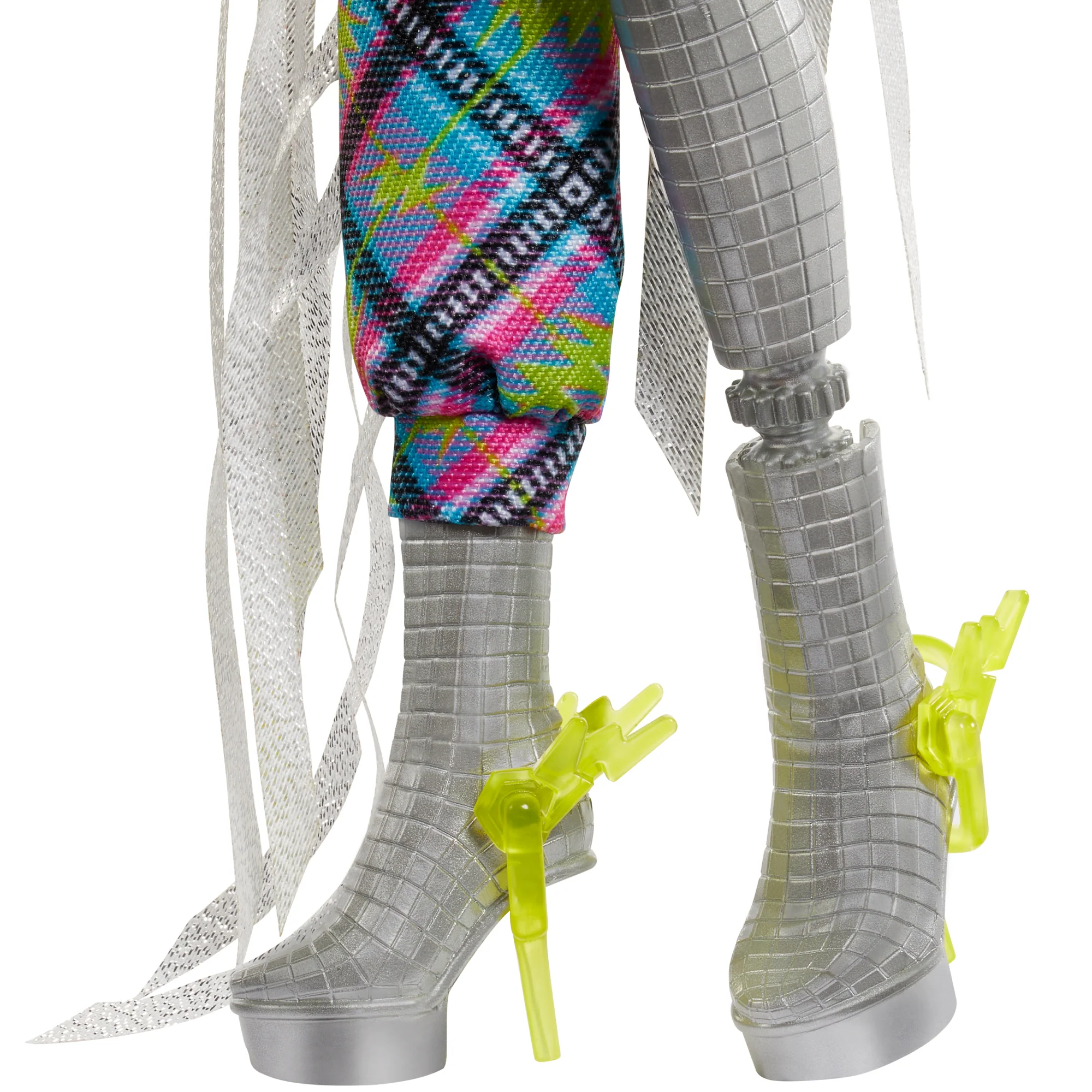 Monster High Monster Fest Frankie Stein Fashion Doll With Festival Outfit, Band Poster And Accessories - Image 4