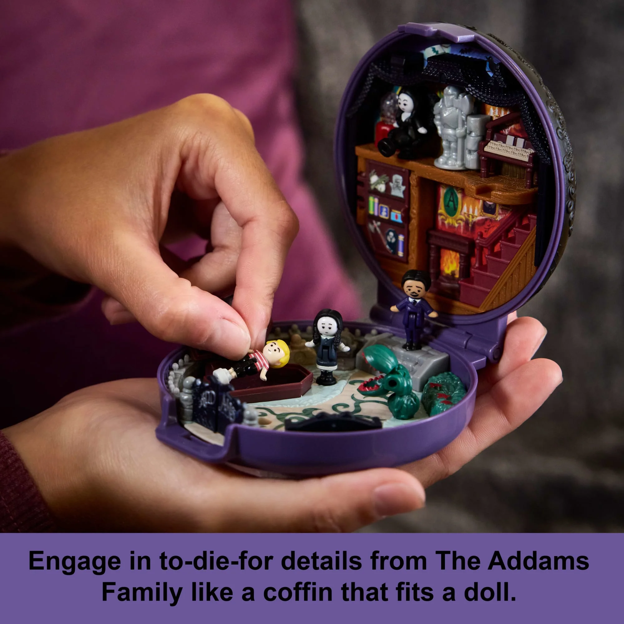 Polly Pocket Collector The Addams Family Compact, Special Edition Dolls And Playset - Image 3