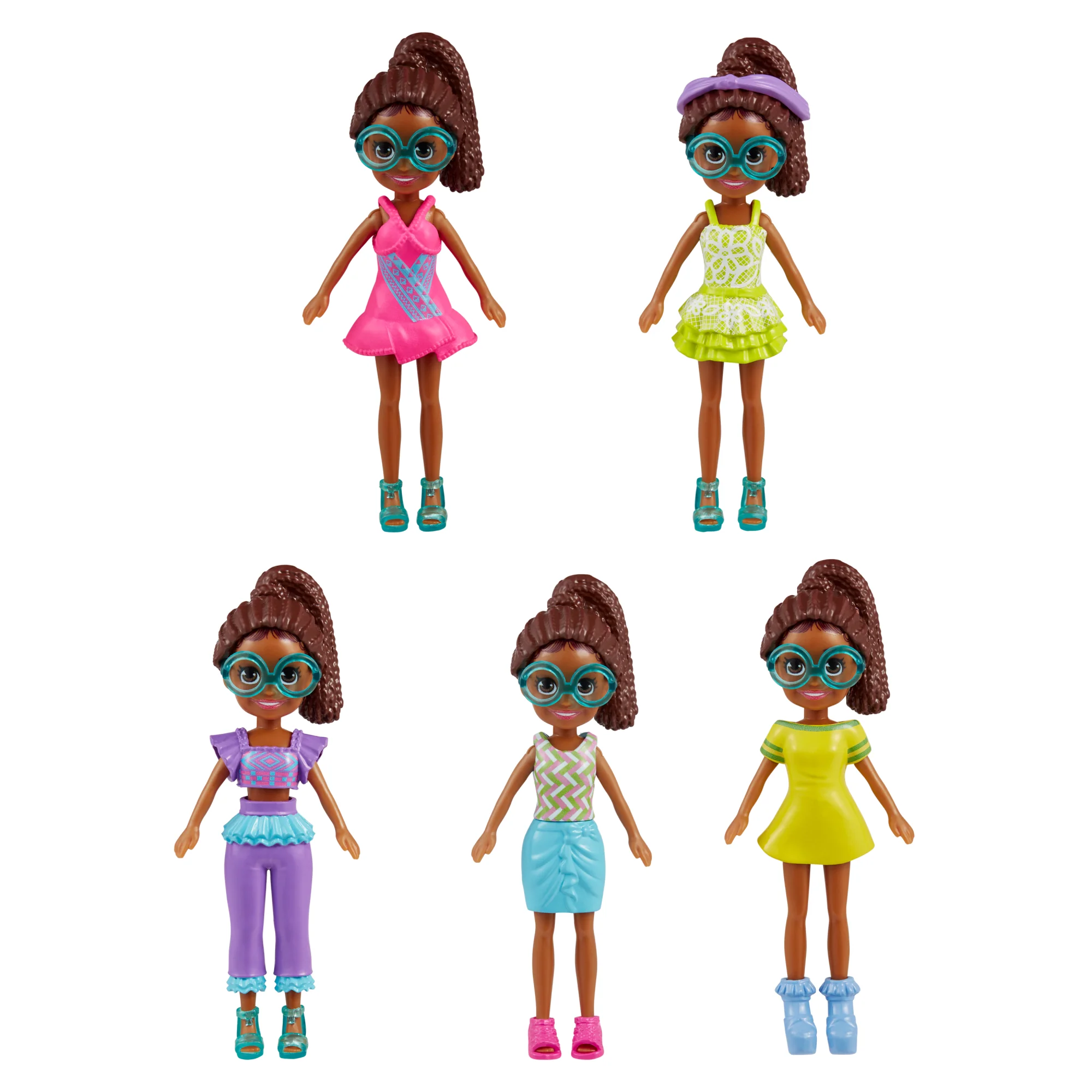Polly Pocket Fashion Pack Rio With 4 Dolls & 49 Total Accessories including CloThes & Travel Bags - Image 4