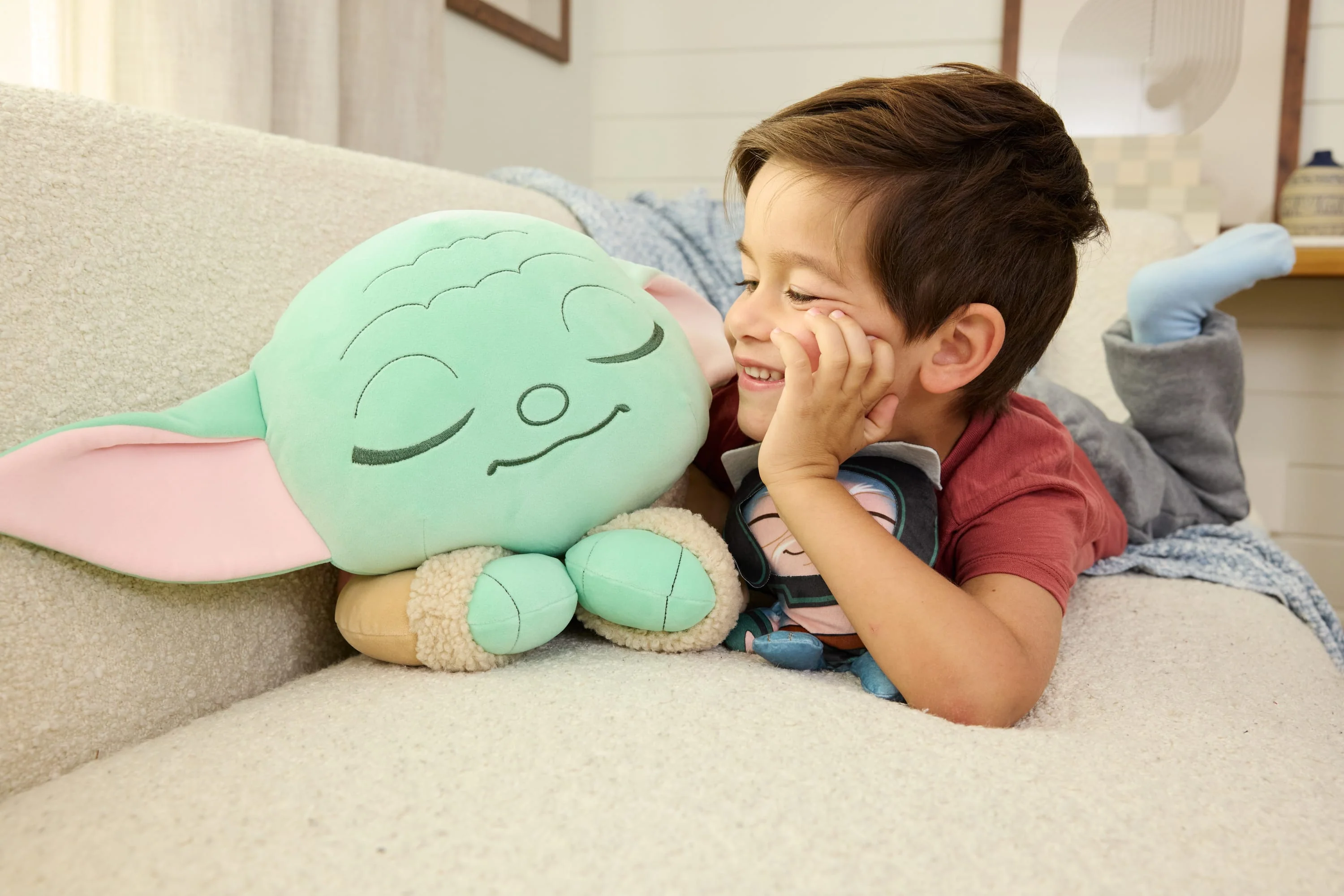 Star Wars The Mandalorian & Grogu Movie Grogu And Minch Anzellan Soft Sleepy 2 Character Plush - Image 2