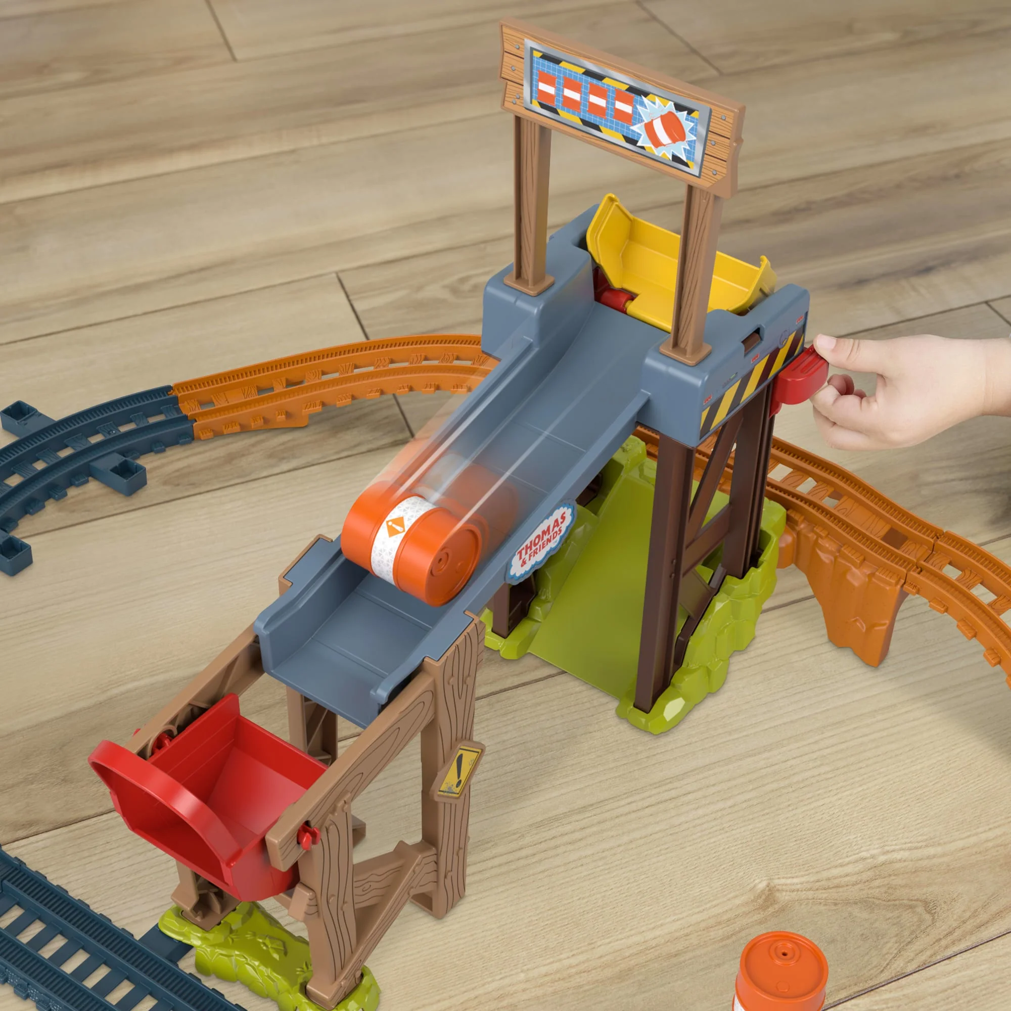 Thomas e Seus Amigos Pista de Brinquedo Motorizada de Construção Diesel - Image 3