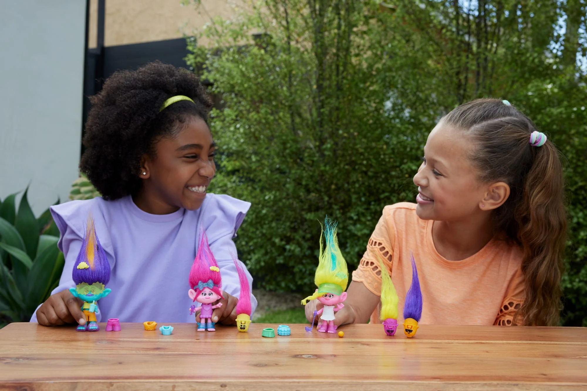 Dreamworks Trolls Band Together Hair Pops Branch Small Doll & Accessories, Toys inspired By The Movie - Image 2