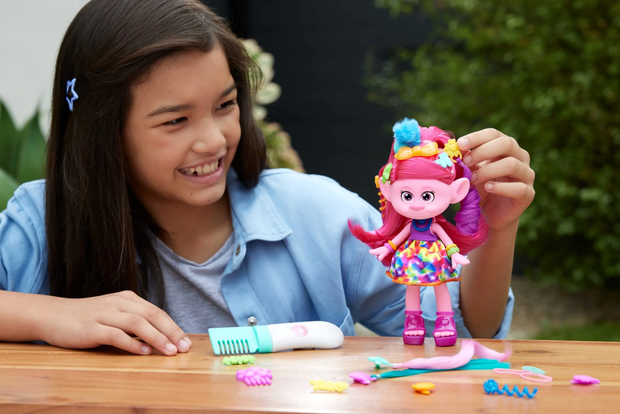Dreamworks Trolls Band Together Cheveux Pailletés Reine Poppy - Image 2
