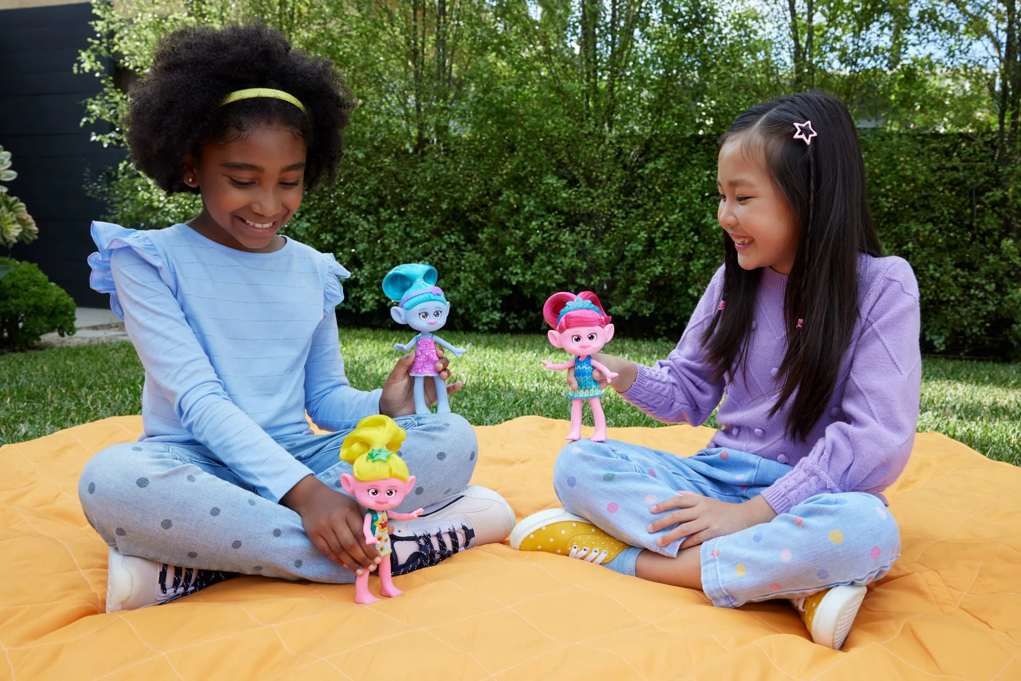Dreamworks Trolls Band Together Poupée Mode Tendance Chenille - Image 2