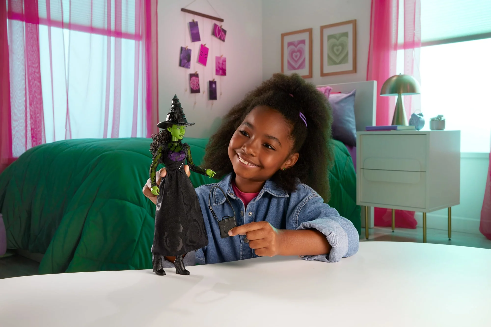 Universal Pictures’ Wicked Elphaba Fashion Doll With Removable Fashions & Accessories - Image 2