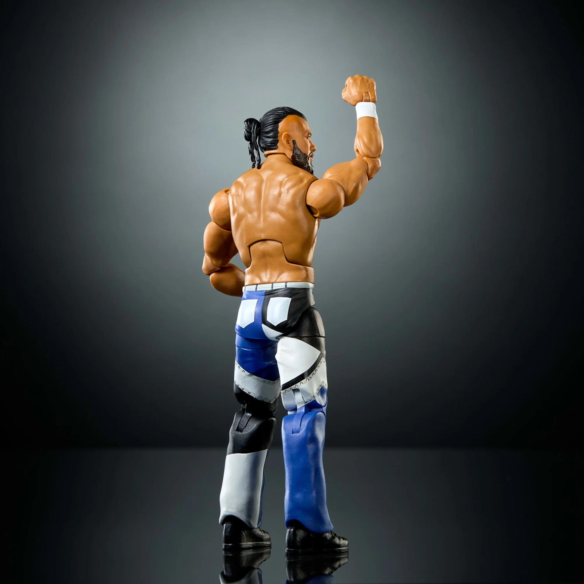 WWE Elite Andrade Action Figure, Series #122 Set, 6-Inch Collectible With Articulation & Accessories - Image 3