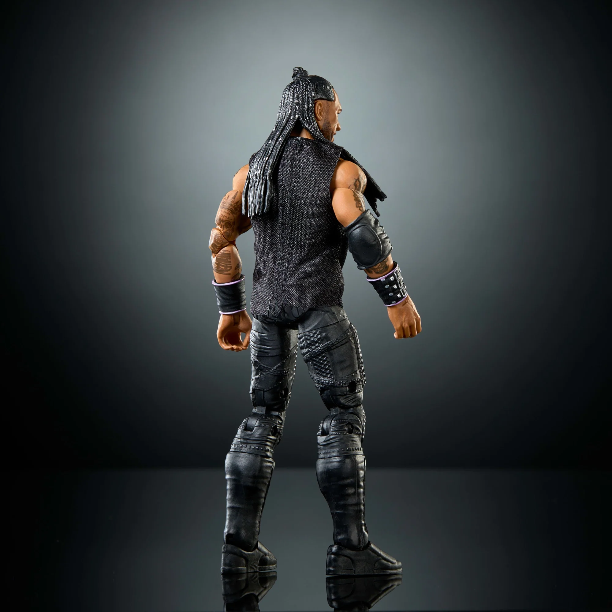 WWE Elite Damian Priest Action Figure, Series #122 Set, 6-Inch Collectible With Accessories - Image 5