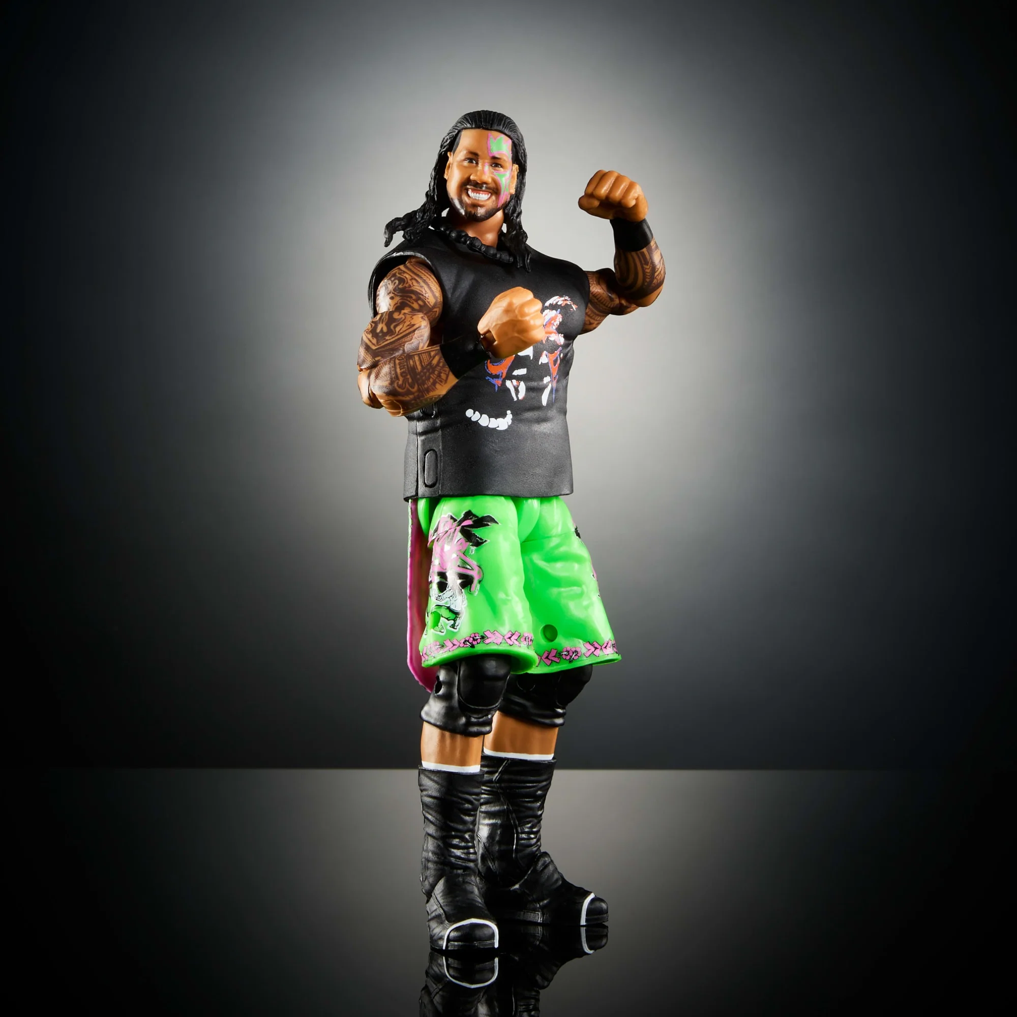 WWE Figura de Acción Elite Jey Uso verde - Image 5