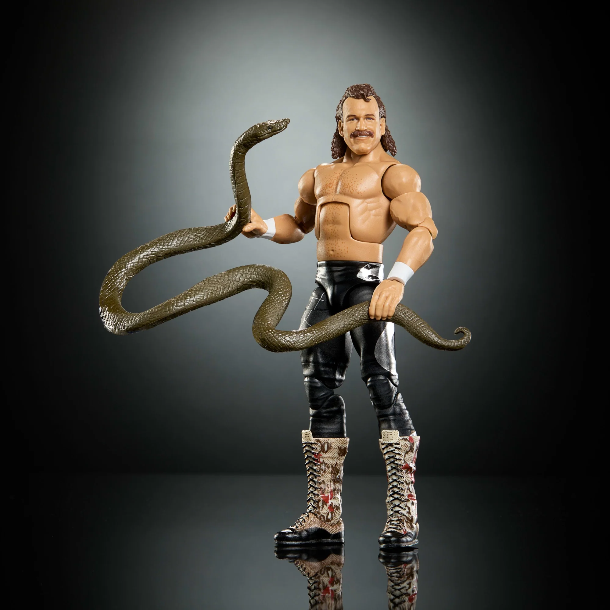 WWE Elite Collection Premium Live Event Jake “The Snake” Roberts Action Figure Set, Wrestlemania - Image 3